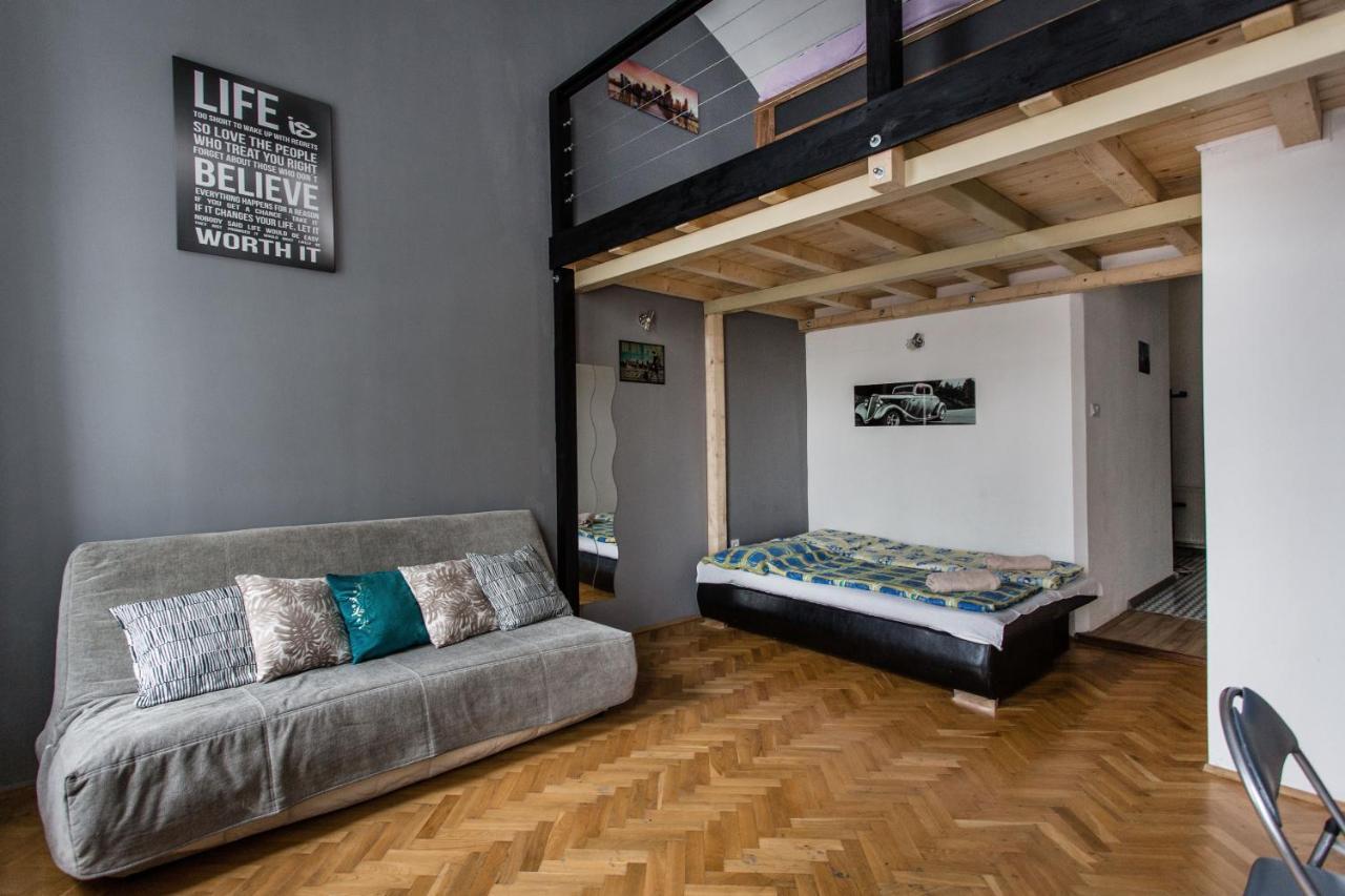 Mickey'S Chain Bridge Apartments Budapest Extérieur photo